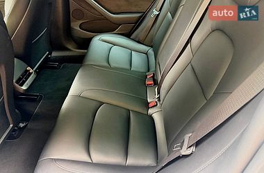 Седан Tesla Model 3 2021 в Хмельницком
