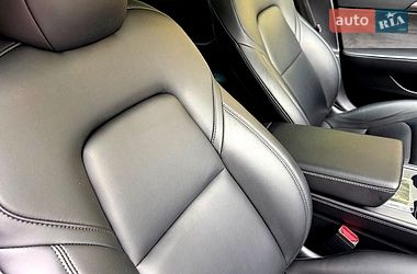 Седан Tesla Model 3 2021 в Хмельницком