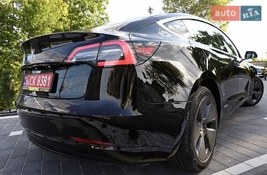 Седан Tesla Model 3 2018 в Дрогобыче