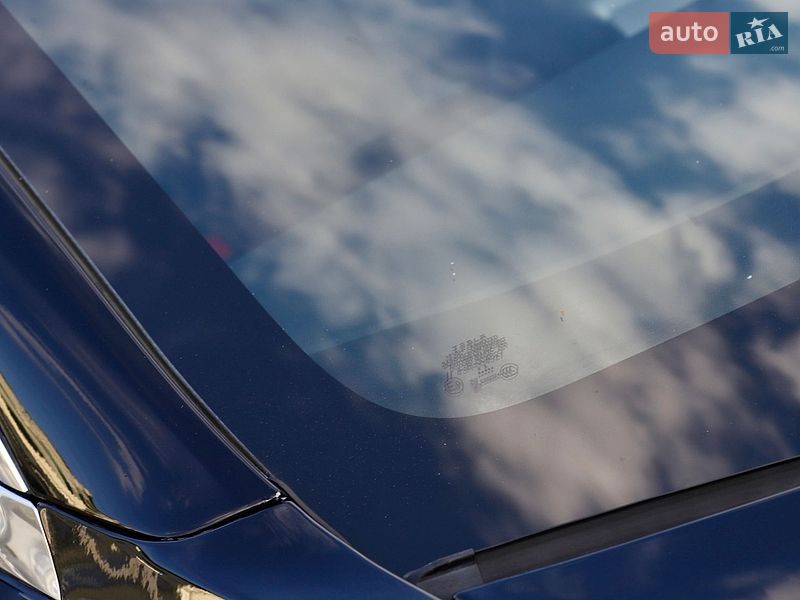 Седан Tesla Model 3 2018 в Дрогобыче