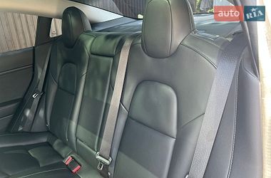 Седан Tesla Model 3 2018 в Киеве