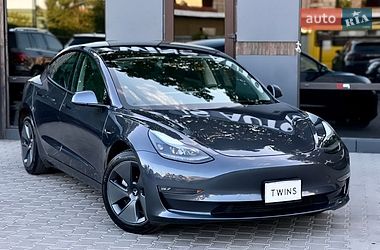 Седан Tesla Model 3 2022 в Одессе