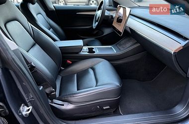 Седан Tesla Model 3 2022 в Одессе