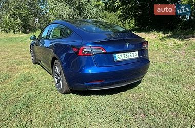Седан Tesla Model 3 2023 в Краснокутську
