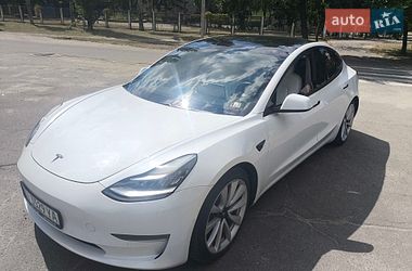 Седан Tesla Model 3 2019 в Кременчуге