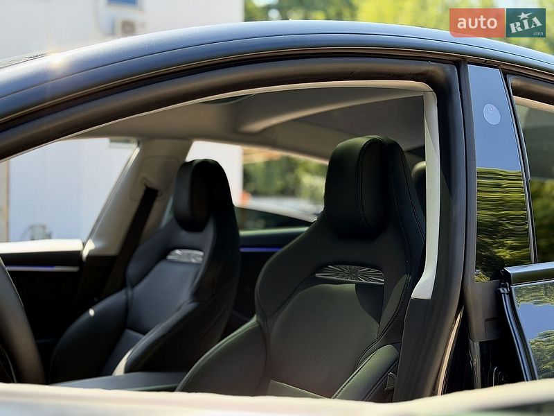 Седан Tesla Model 3 2024 в Киеве фото 14 Седан Tesla Model 3 2024 в Киеве