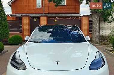 Седан Tesla Model 3 2020 в Миколаєві