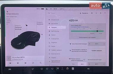 Седан Tesla Model 3 2018 в Києві