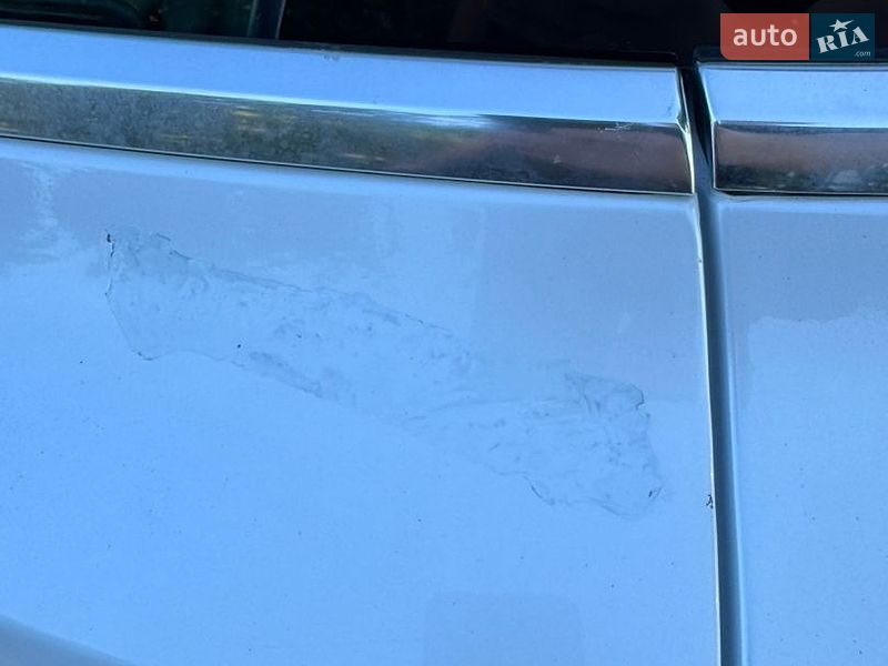 Седан Tesla Model 3 2019 в Луцке