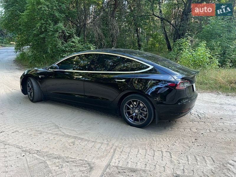 Седан Tesla Model 3 2019 в Ахтырке фото 3 Седан Tesla Model 3 2019 в Ахтырке