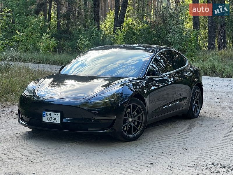 Седан Tesla Model 3 2019 в Ахтырке фото Седан Tesla Model 3 2019 в Ахтырке