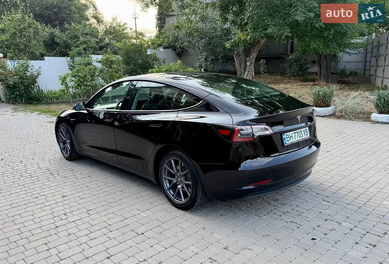 2022 Tesla Model 3 - мініатюра 11