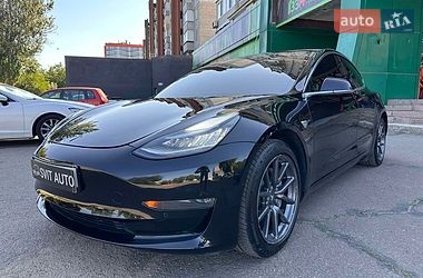 Седан Tesla Model 3 2019 в Николаеве фото 35 Седан Tesla Model 3 2019 в Николаеве