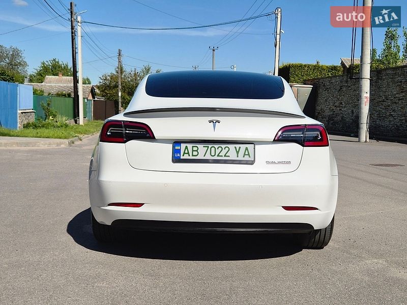 Седан Tesla Model 3 2022 в Виннице фото 16 Седан Tesla Model 3 2022 в Виннице