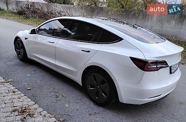 Седан Tesla Model 3 2022 в Вінниці
