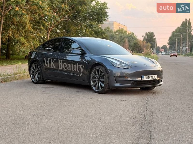Седан Tesla Model 3 2018 в Запоріжжі фото 9 Седан Tesla Model 3 2018 в Запоріжжі