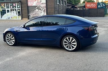 Седан Tesla Model 3 2022 в Кропивницькому