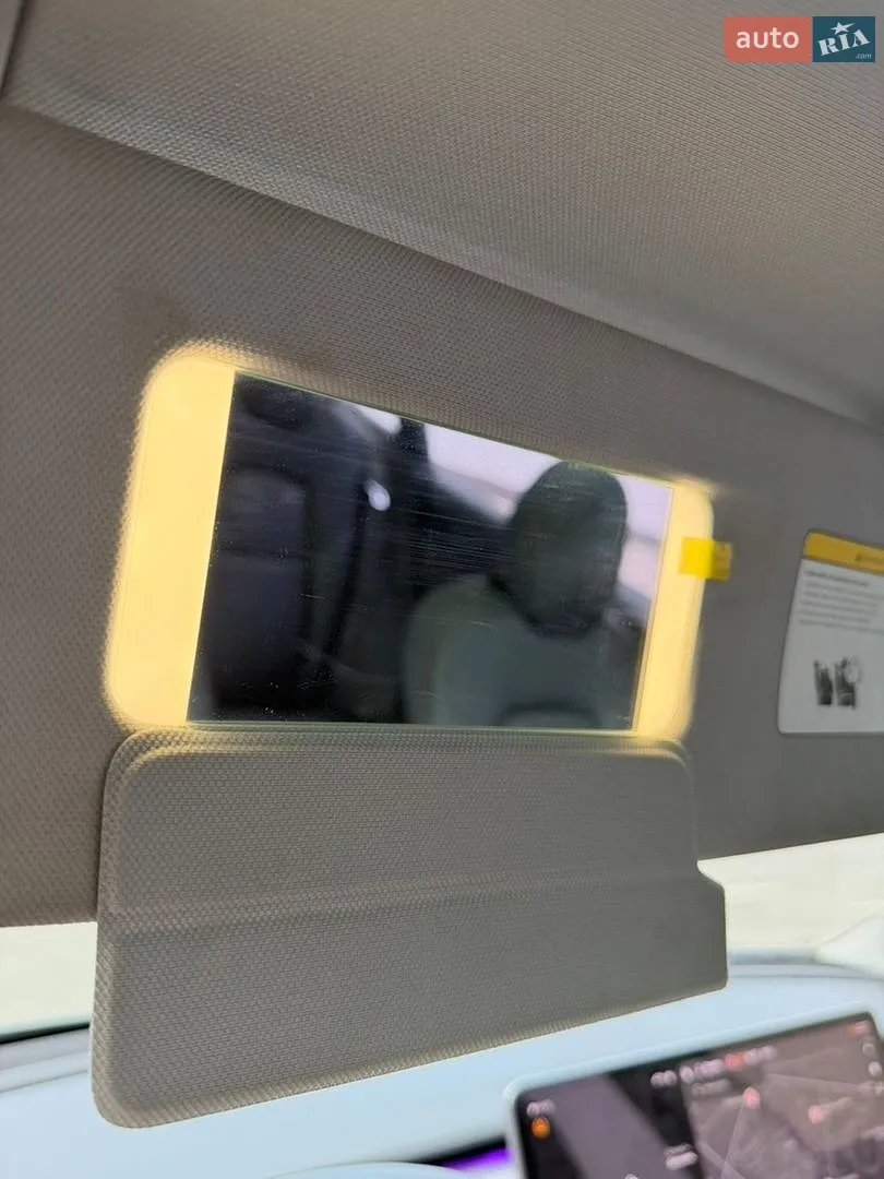 2019 Tesla Model 3 - мініатюра 18