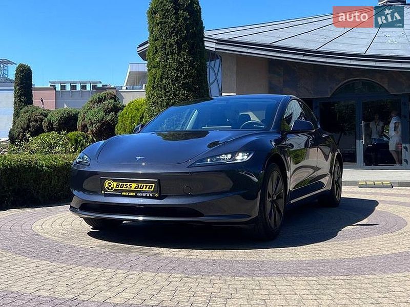 Седан Tesla Model 3 2025 в Львове фото 3 Седан Tesla Model 3 2025 в Львове