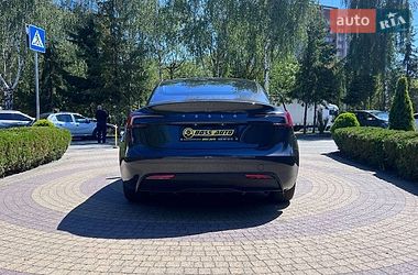 Седан Tesla Model 3 2025 в Львове фото 6 Седан Tesla Model 3 2025 в Львове