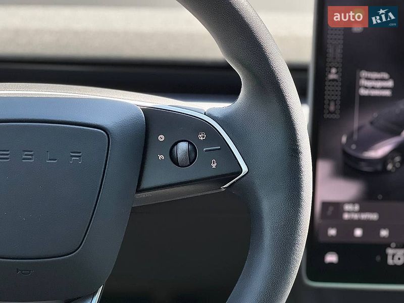 Седан Tesla Model 3 2025 в Львове фото 13 Седан Tesla Model 3 2025 в Львове