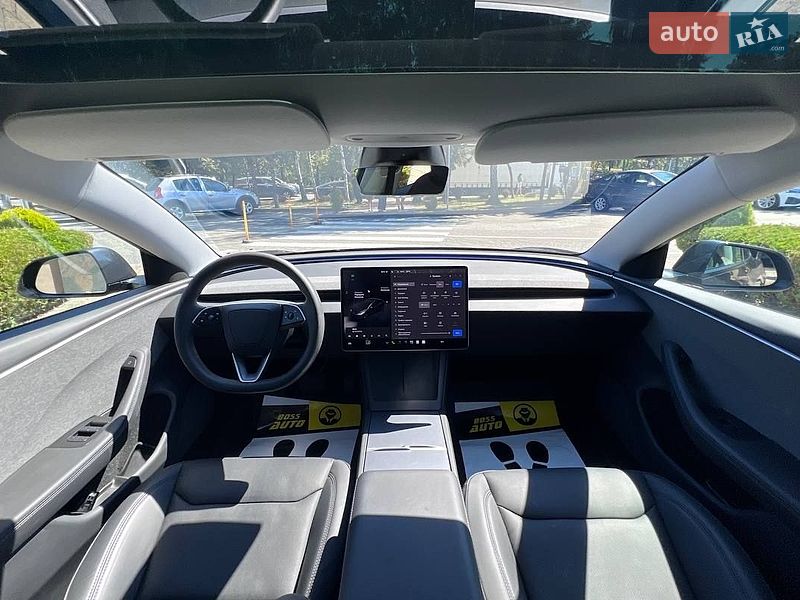 Седан Tesla Model 3 2025 в Львове фото 15 Седан Tesla Model 3 2025 в Львове