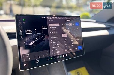 Седан Tesla Model 3 2025 в Львове фото 16 Седан Tesla Model 3 2025 в Львове