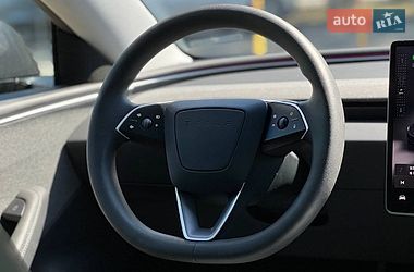 Седан Tesla Model 3 2025 в Львові