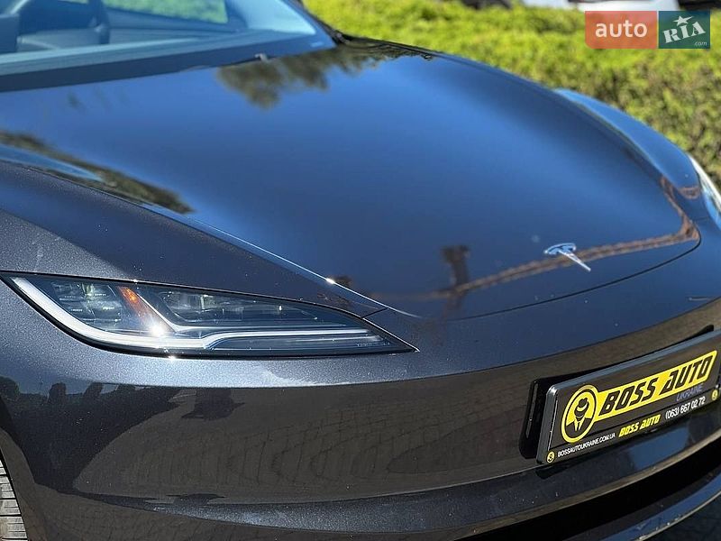 Седан Tesla Model 3 2025 в Львове фото 25 Седан Tesla Model 3 2025 в Львове