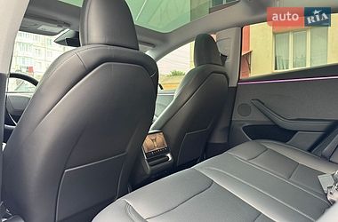 Седан Tesla Model 3 2025 в Дубні фото 36 Седан Tesla Model 3 2025 в Дубні