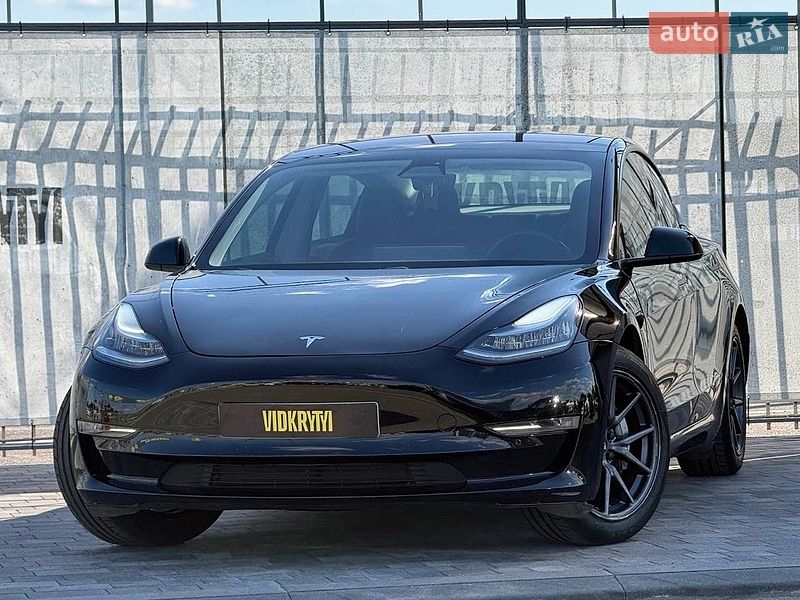 Tesla Model 3 2018 Tesla Model 3 2018
