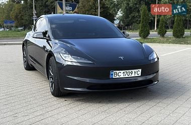 Седан Tesla Model 3 2024 в Ивано-Франковске фото 2 Седан Tesla Model 3 2024 в Ивано-Франковске