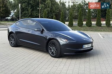 Седан Tesla Model 3 2024 в Ивано-Франковске фото 3 Седан Tesla Model 3 2024 в Ивано-Франковске