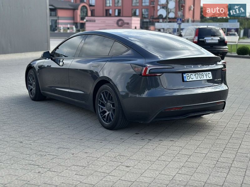 Седан Tesla Model 3 2024 в Ивано-Франковске фото 10 Седан Tesla Model 3 2024 в Ивано-Франковске