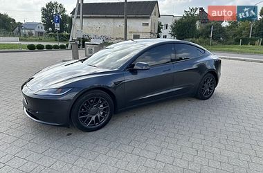 Седан Tesla Model 3 2024 в Ивано-Франковске фото 12 Седан Tesla Model 3 2024 в Ивано-Франковске