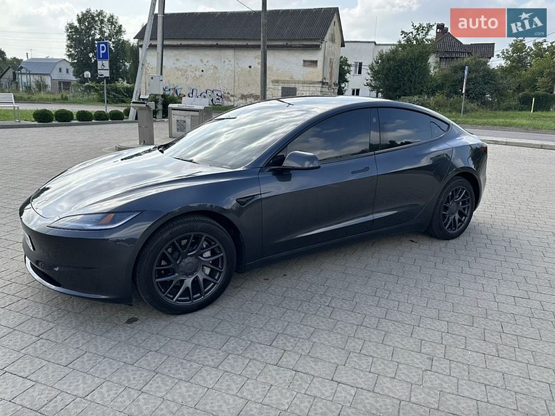 Седан Tesla Model 3 2024 в Ивано-Франковске фото 12 Седан Tesla Model 3 2024 в Ивано-Франковске
