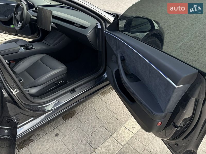 Седан Tesla Model 3 2024 в Ивано-Франковске фото 16 Седан Tesla Model 3 2024 в Ивано-Франковске