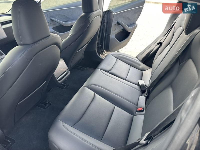 Седан Tesla Model 3 2024 в Ивано-Франковске фото 19 Седан Tesla Model 3 2024 в Ивано-Франковске