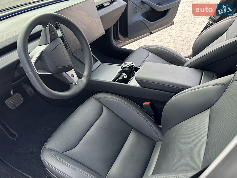 Седан Tesla Model 3 2024 в Ивано-Франковске фото 21 Седан Tesla Model 3 2024 в Ивано-Франковске