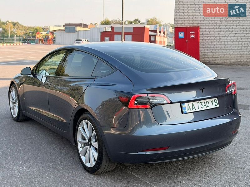 Седан Tesla Model 3 2020 в Харькове фото 5 Седан Tesla Model 3 2020 в Харькове