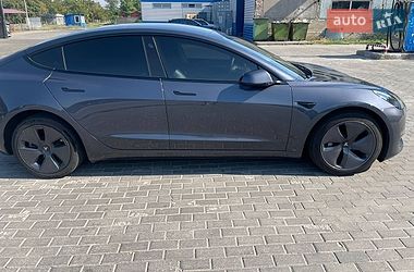 Седан Tesla Model 3 2023 в Запоріжжі