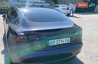 Седан Tesla Model 3 2023 в Запоріжжі