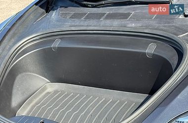 Седан Tesla Model 3 2019 в Харькове