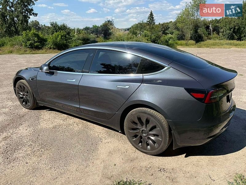 Седан Tesla Model 3 2019 в Харькове