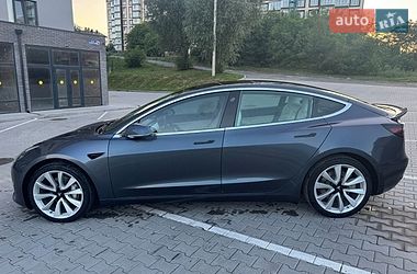 Седан Tesla Model 3 2020 в Хмельницькому