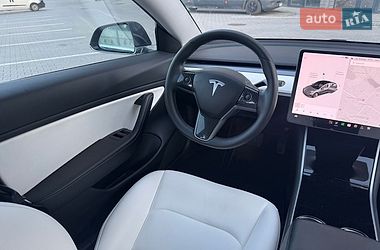 Седан Tesla Model 3 2020 в Хмельницькому