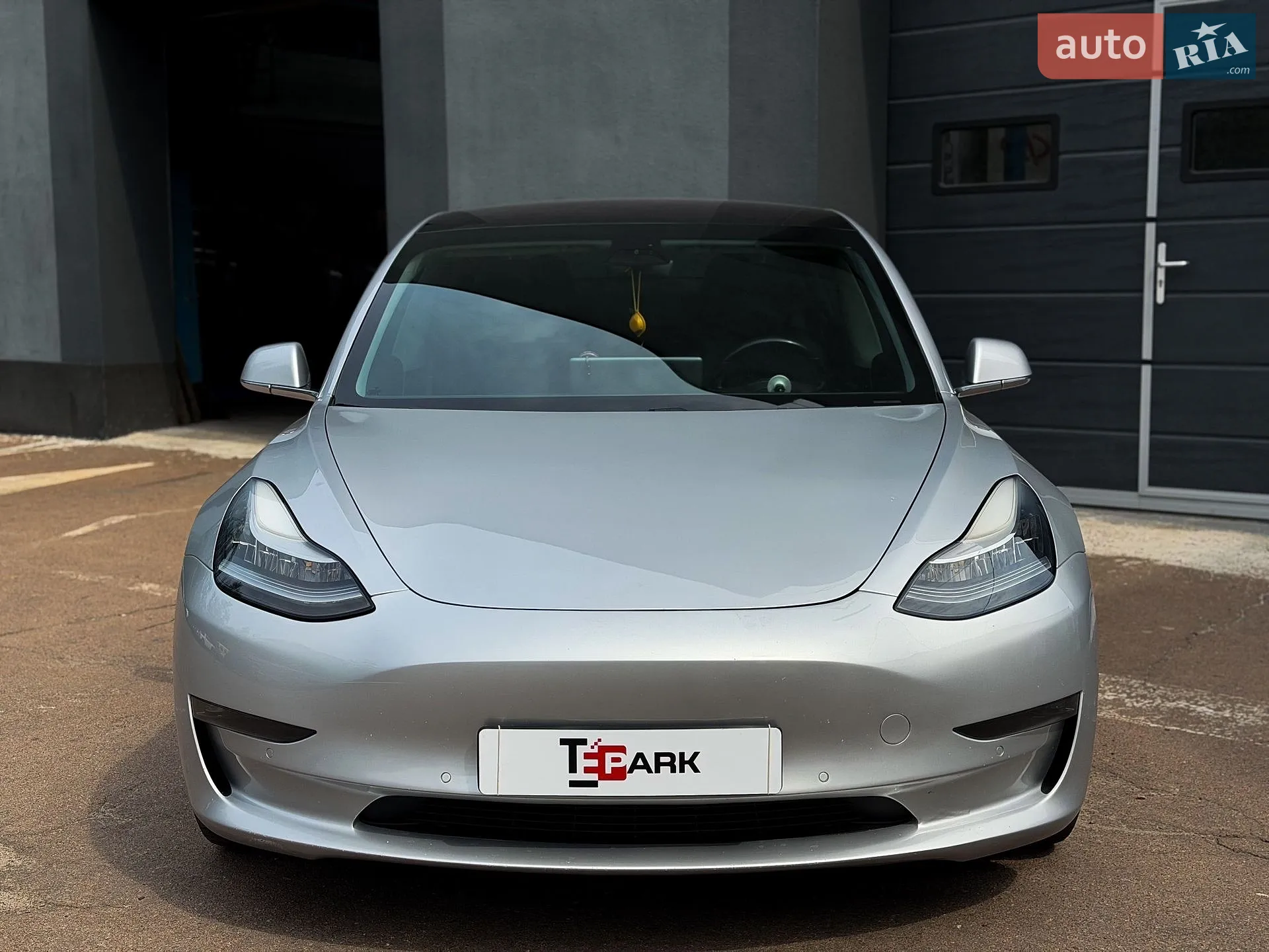 2018 Tesla Model 3 - мініатюра 2