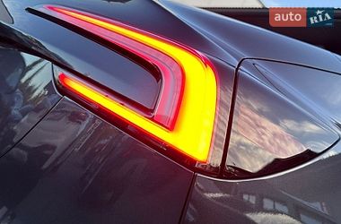 Седан Tesla Model 3 2025 в Черновцах