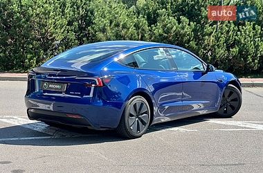 Седан Tesla Model 3 2024 в Киеве фото 22 Седан Tesla Model 3 2024 в Киеве