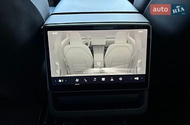 Седан Tesla Model 3 2024 в Киеве фото 36 Седан Tesla Model 3 2024 в Киеве